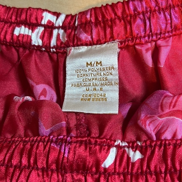 A’milano VINTAGE Satin Pj’s Red with Kisses and X&O’s Size Medium - Picture 12 of 14